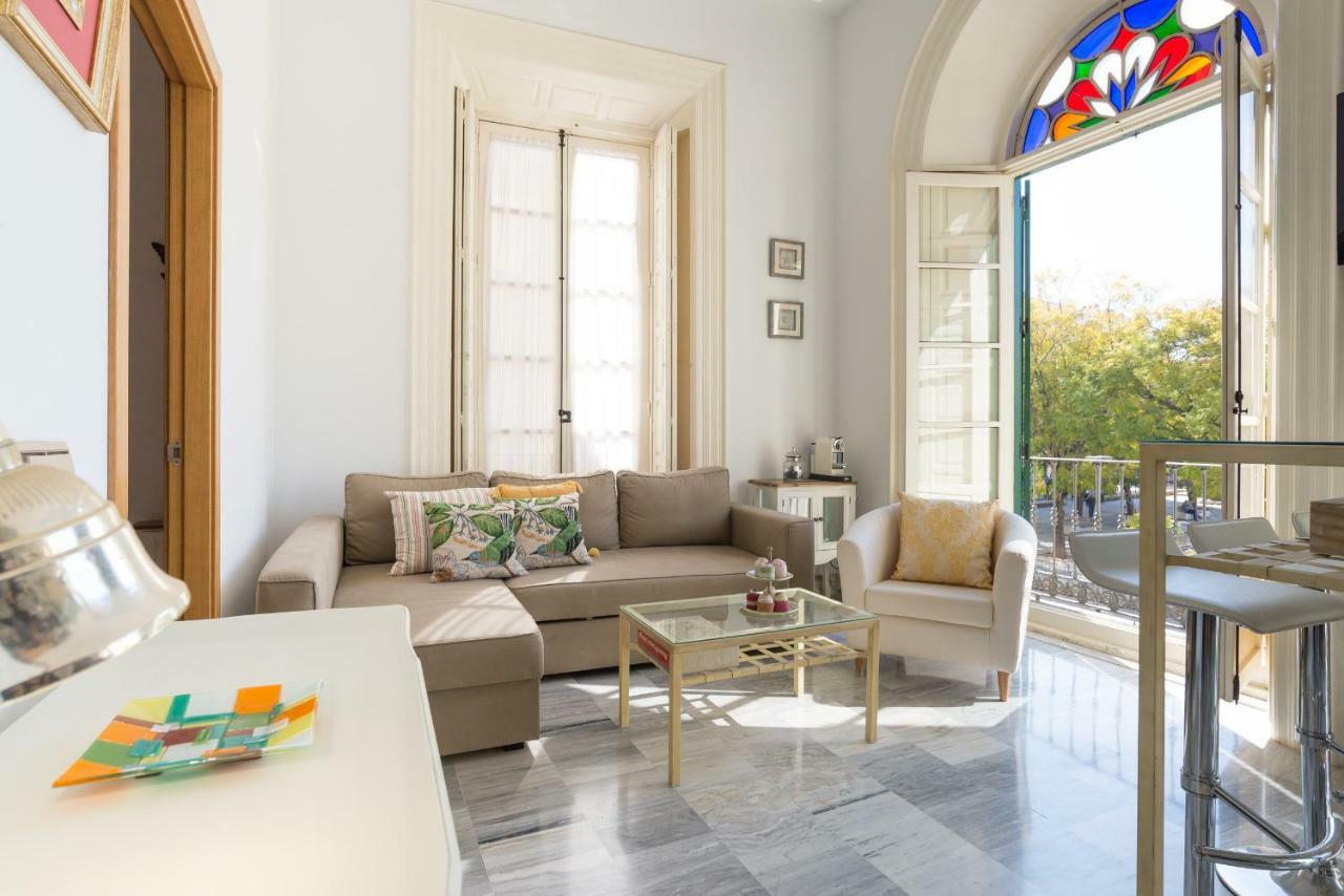 Lu&Cia Picasso Apartment Malaga Bagian luar foto